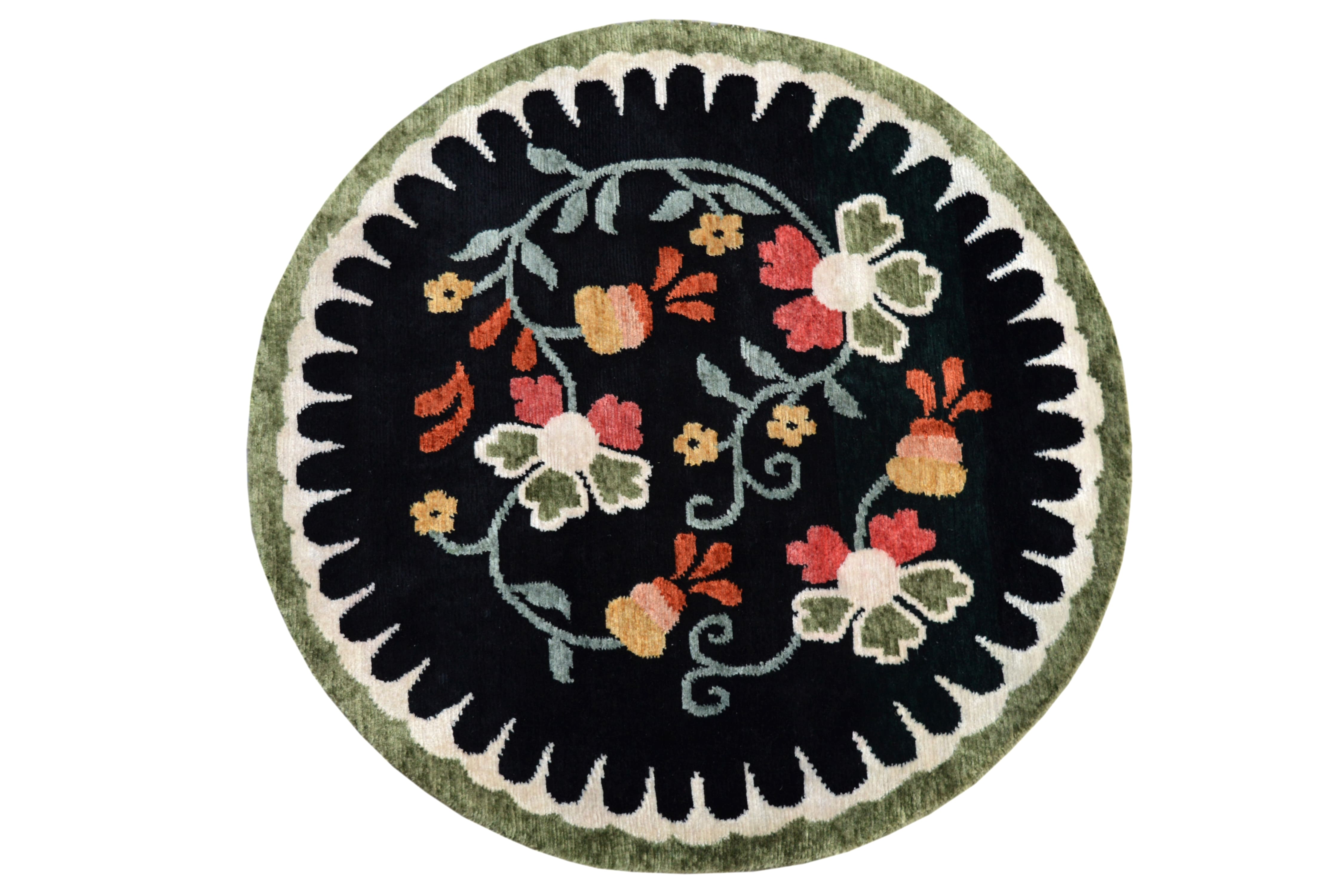 Whorl rug design